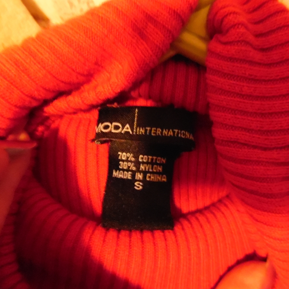 MODA INTERNATIONAL Red Turtleneck Ribbed Knit Sleeveless Midi Size S